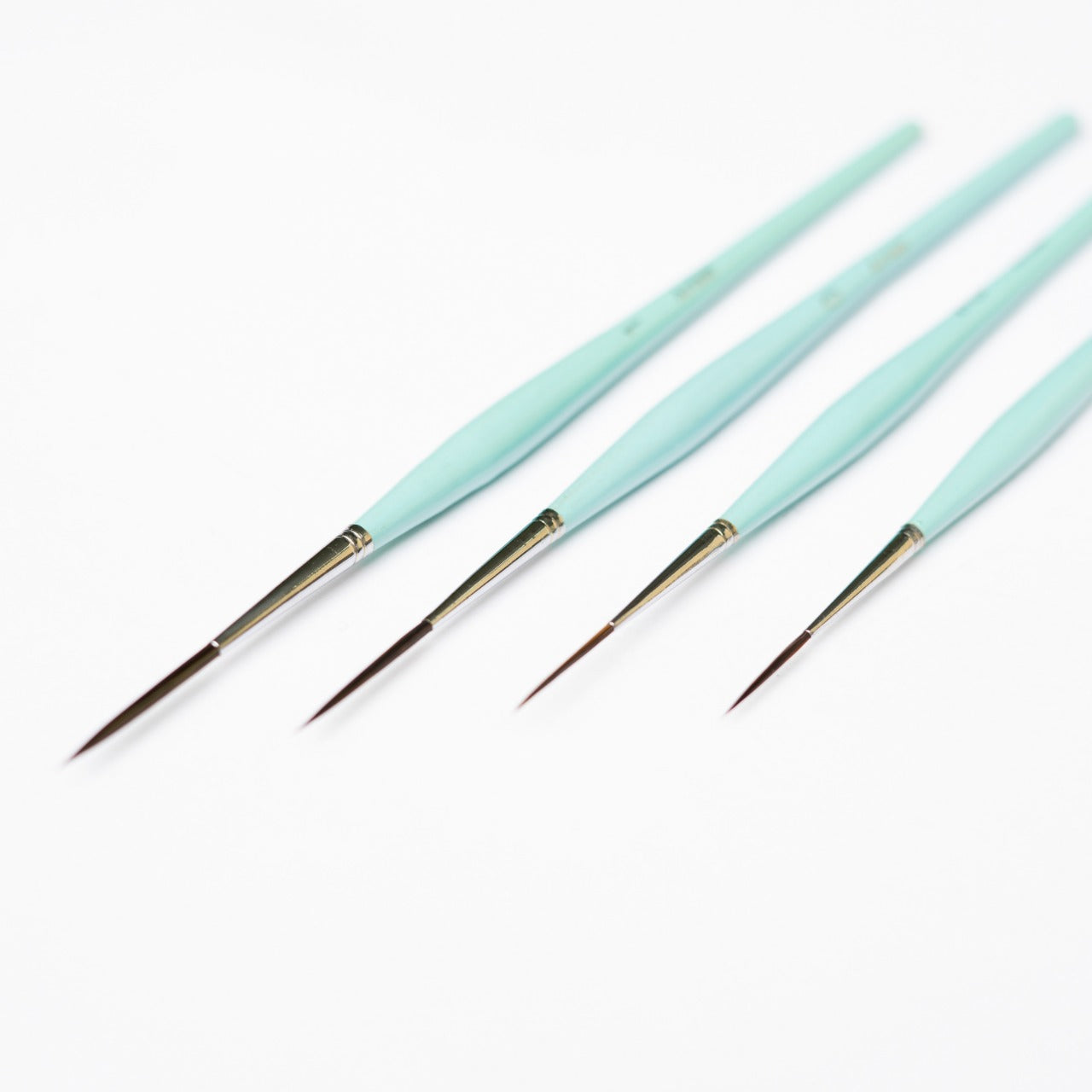 Like it Vegan Handmade Long Bristle Liner Set Of 4 Icy Blue Edition (2nd Gen) for Acrylic, Oil, Watercolour & Painting Brush Set